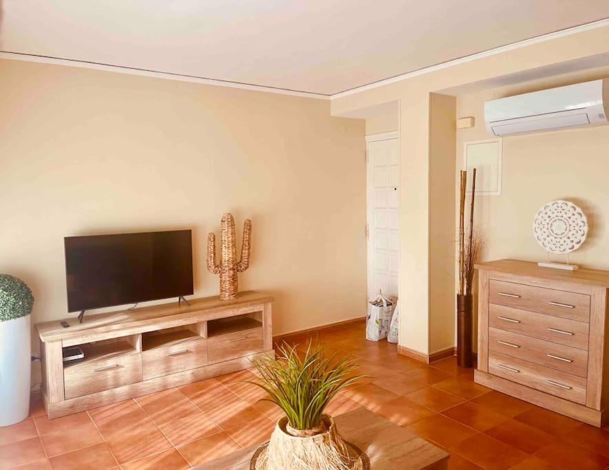 Apartamento En Primera Linea De Playa Denia Dış mekan fotoğraf