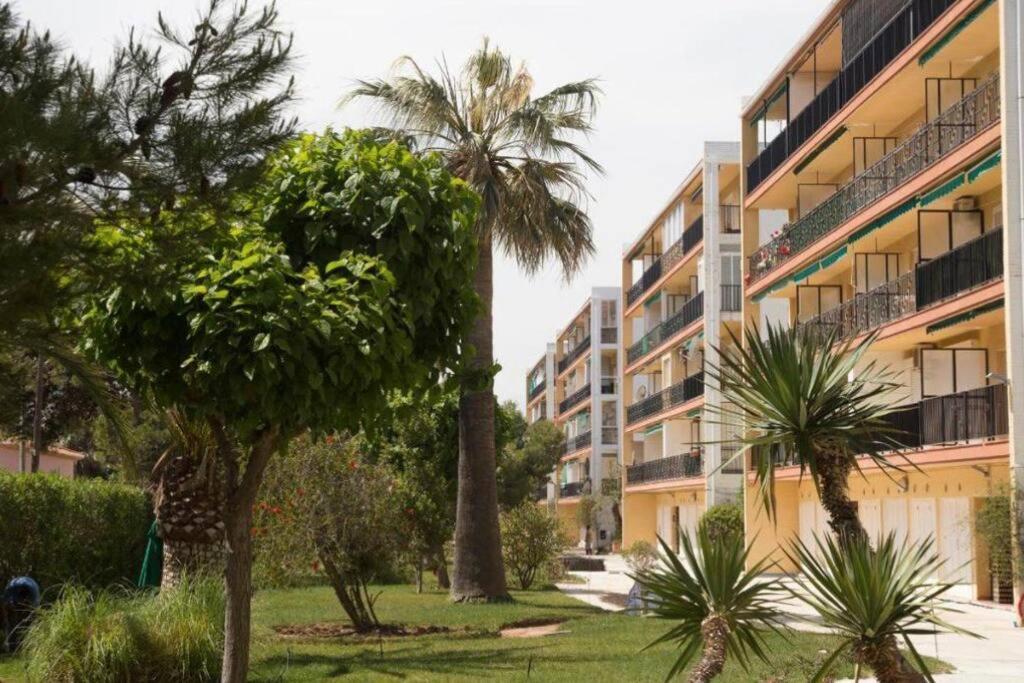 Apartamento En Primera Linea De Playa Denia Dış mekan fotoğraf
